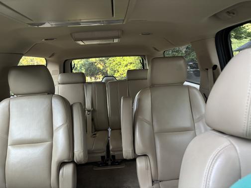 2012 GMC Yukon XL 1500 SLT