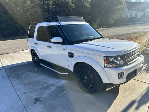 2016 Land Rover LR4 HSE Silver Edition