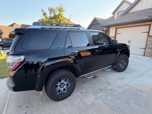 Black 2016 Toyota 4Runner Trail