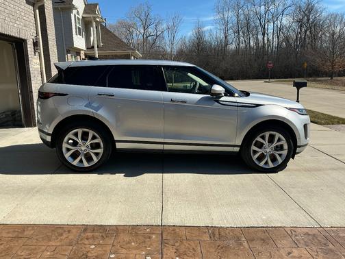 2020 Land Rover Range Rover Evoque SE