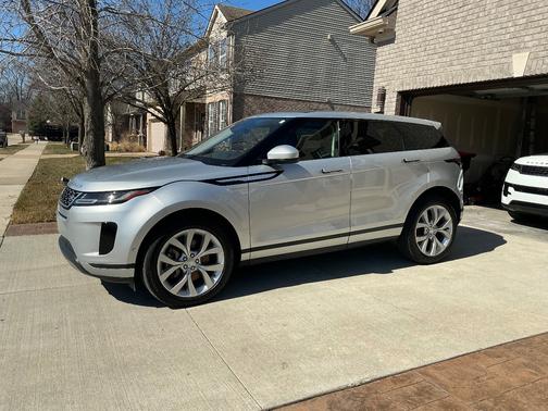 2020 Land Rover Range Rover Evoque SE