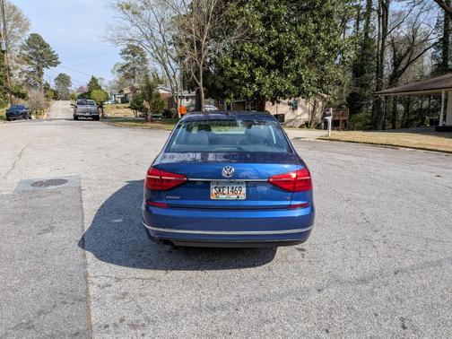 Blue 2016 Volkswagen Passat 1.8T S