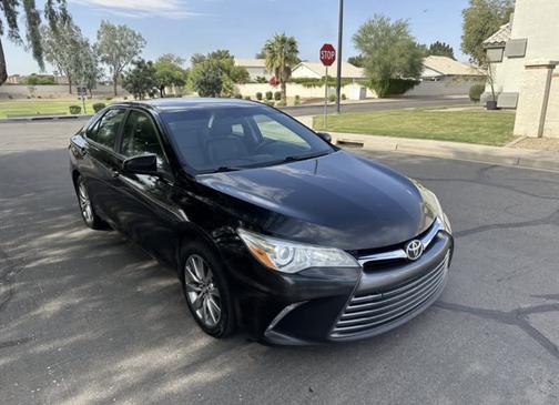 2016 Toyota Camry XLE