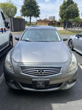 2010 INFINITI G37 x