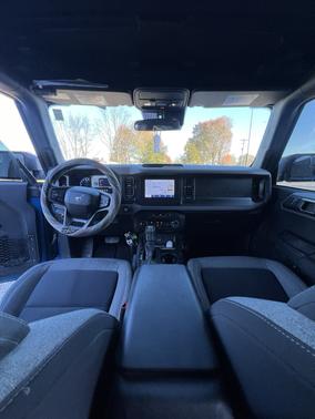 2022 Ford Bronco Base