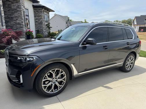 Black 2020 BMW X7 xDrive40i