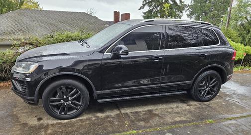 Black 2016 Volkswagen Touareg TDI Sport w/Technology
