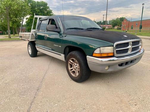 Green 2001 Dodge Dakota SLT Quad Cab