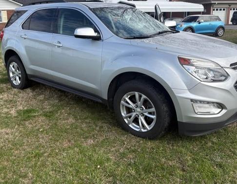 Silver 2017 Chevrolet Equinox 1LT