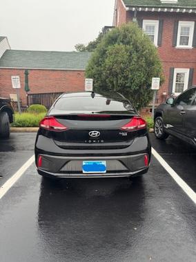 2019 Hyundai IONIQ Hybrid Blue
