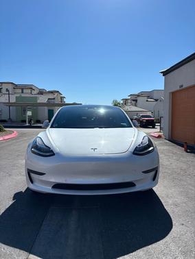 2020 Tesla Model 3 Standard Range Plus