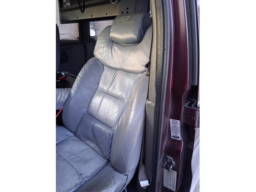 2004 Chevrolet Express 2500 Base
