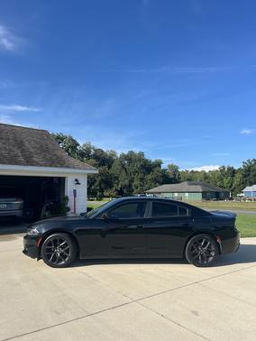 2020 Dodge Charger SXT