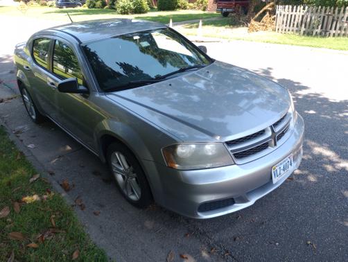 2014 Dodge Avenger SE