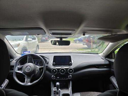 Black 2021 Nissan Sentra SV