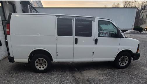 2011 GMC Savana 1500 Work Van