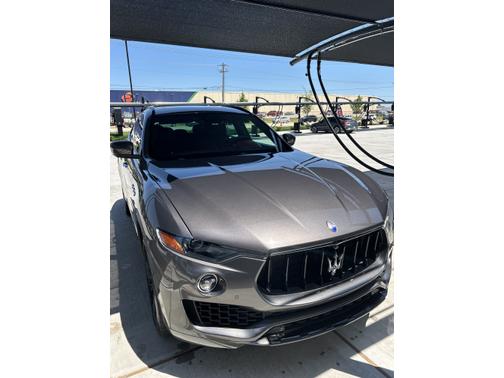 2017 Maserati Levante Base