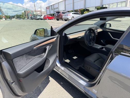Gray 2024 Tesla Model Y Long Range
