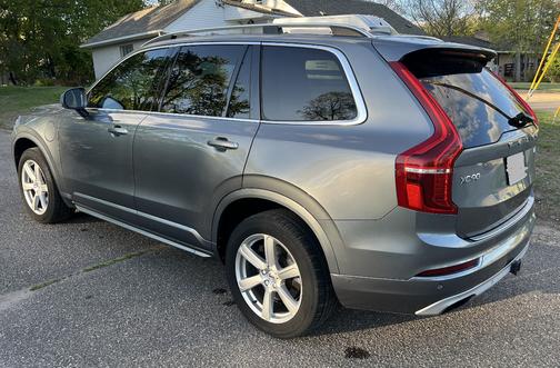 Silver 2016 Volvo XC90 Hybrid T8 Momentum