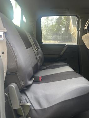 2005 Nissan Titan XE Crew Cab