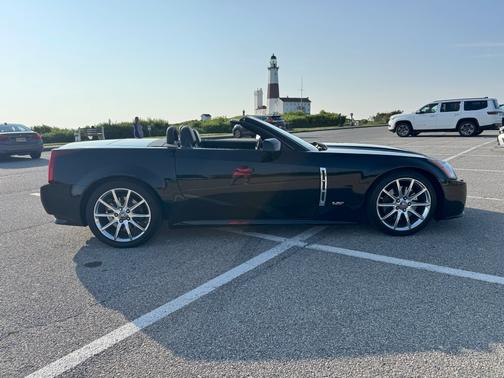 2009 Cadillac XLR V