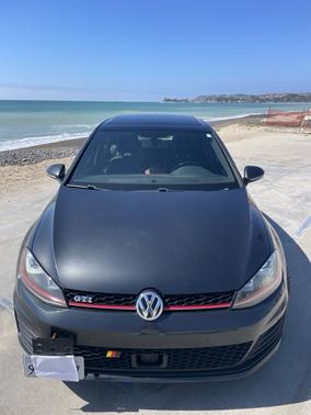 2015 Volkswagen Golf GTI 2.0T Autobahn 4-Door