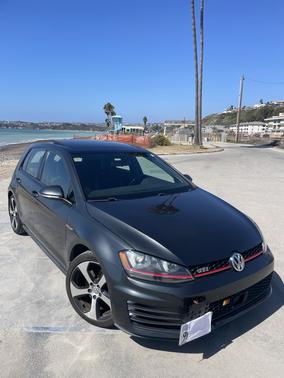 2015 Volkswagen Golf GTI 2.0T Autobahn 4-Door