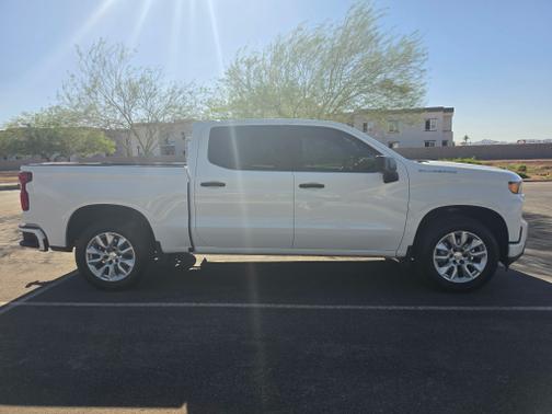 White 2020 Chevrolet Silverado 1500 Custom