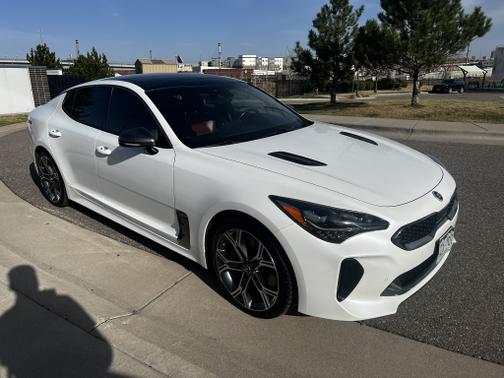 2020 Kia Stinger GT1