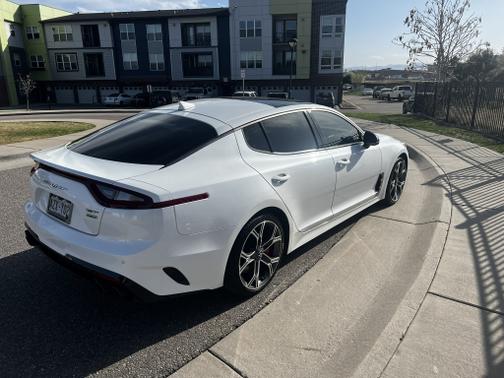 2020 Kia Stinger GT1