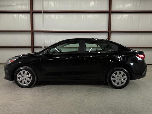 2022 Kia Rio S