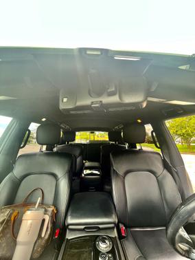 Photo 4 of 10 of 2020 INFINITI QX80 Luxe