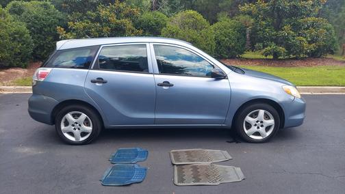 2005 Toyota Matrix Base
