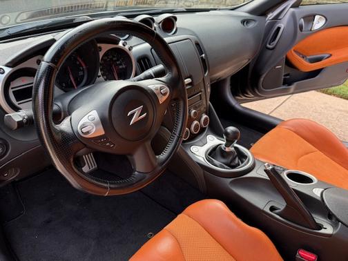 2012 Nissan 370Z Touring