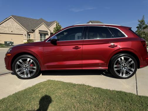 2018 Audi SQ5 3.0T Premium Plus
