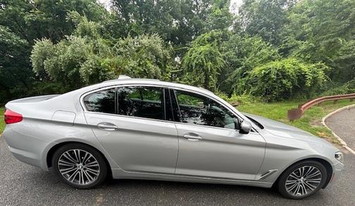 2019 BMW 530 i xDrive