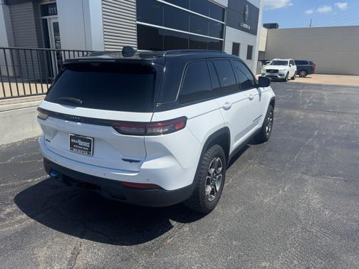 2023 Jeep Grand Cherokee 4xe Trailhawk