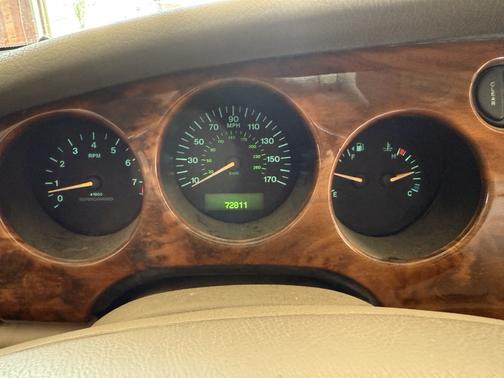 2001 Jaguar XK8 Base