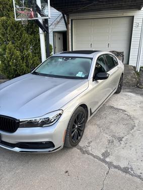 2018 BMW 740 i xDrive