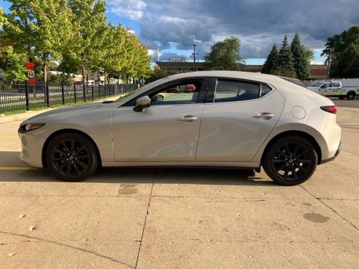 2024 Mazda Mazda3 2.5 S Premium