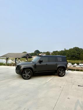 2024 Land Rover Defender 110 P525 Carpathian Edition