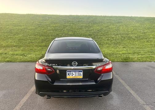 2017 Nissan Altima 2.5 SR