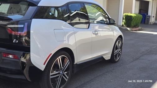 2016 BMW i3 Base w/Range Extender