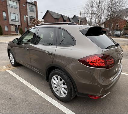 2011 Porsche Cayenne Cayenne
