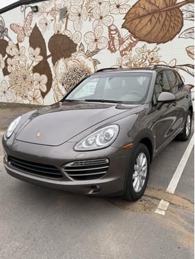 2011 Porsche Cayenne Cayenne