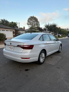 Gray 2019 Volkswagen Jetta 1.4T S