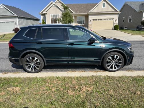 2018 Volkswagen Tiguan 2.0T SEL Premium