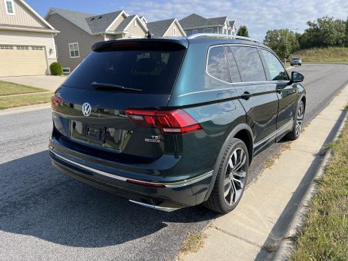 2018 Volkswagen Tiguan 2.0T SEL Premium