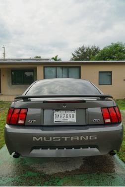 2004 Ford Mustang GT