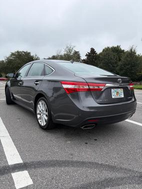 Silver 2014 Toyota Avalon Limited